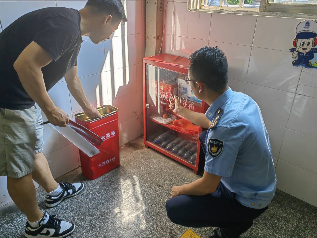 消防用具检查.jpg