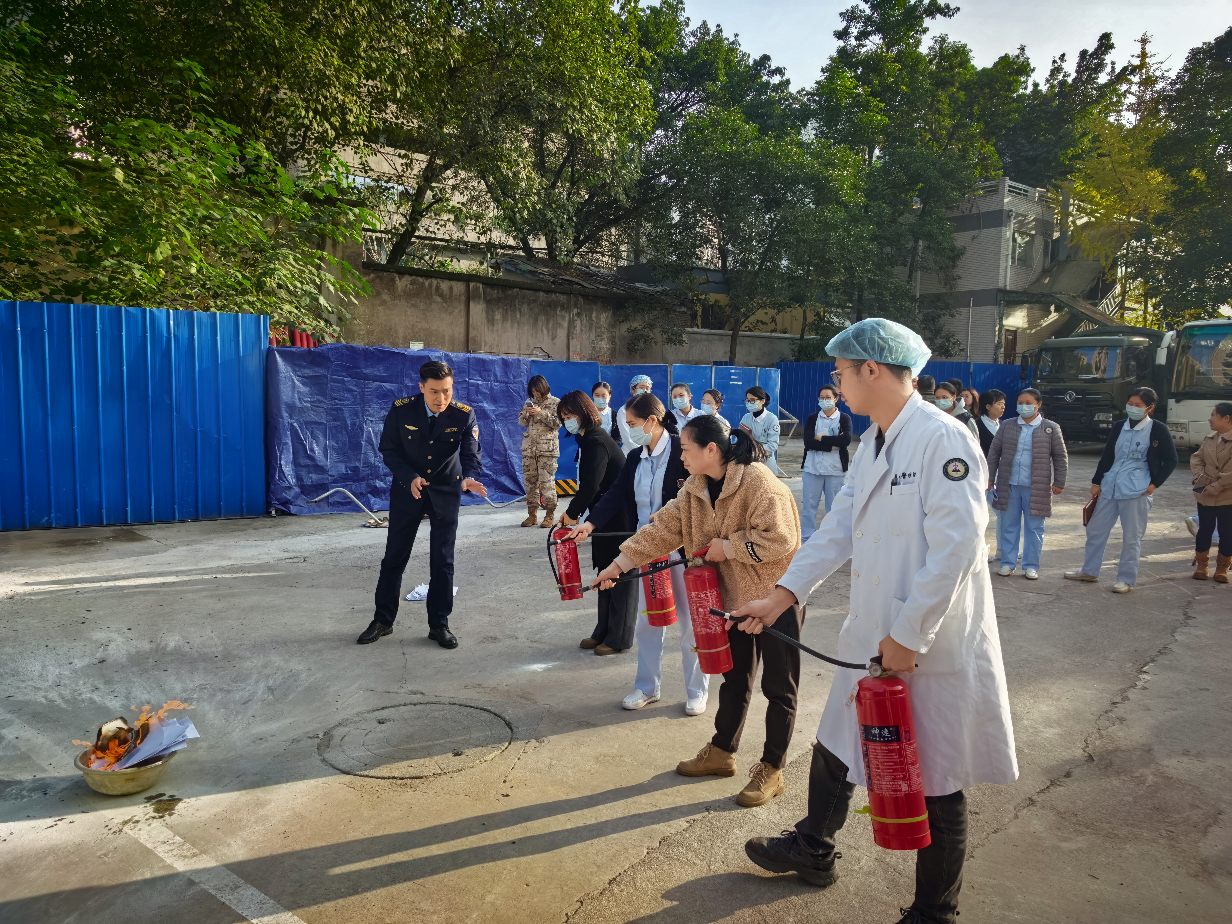 医院灭火演练.jpg