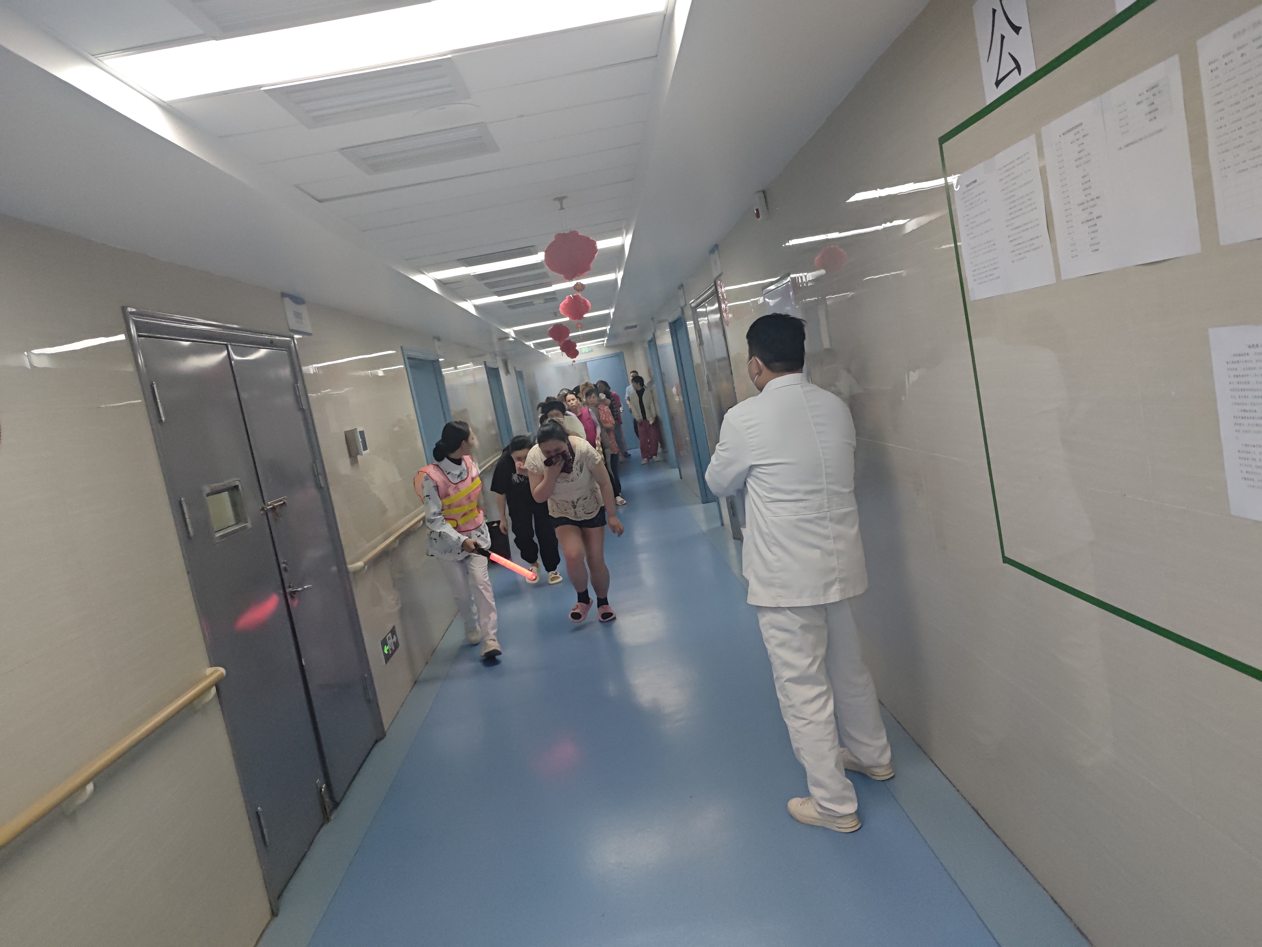 重庆南岸区精神卫生中心 (2).jpg